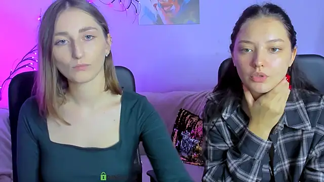 eva smiith  online show from 10, 10, 2025