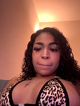 Snapshot of azaraxxxamor chatting on 22, 10, 2025 azaraxxxamor online show from 22, 10, 2025