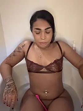 Snapshot of azaraxxxamor chatting on 8, 11, 2025 azaraxxxamor online show from 8, 11, 2025