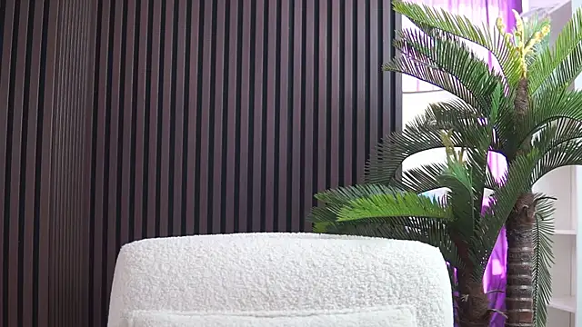 Snapshot of KiaraMoreno chatting on 26, 9, 2025 KiaraMoreno online show from 26, 9, 2025