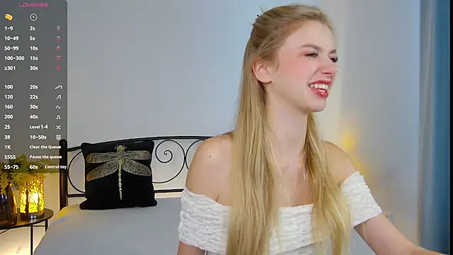 KelsiWest online show from 20, 9, 2025