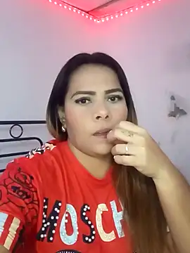 camila rogue online show from 28, 10, 2025