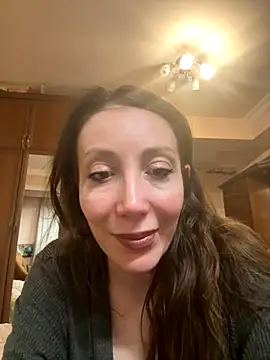 HellaryTourent online show from 26, 11, 2025