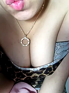 Queen-15 online show from 15, 11, 2025