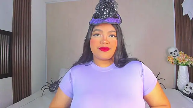 Snapshot of RileyDolly chatting on 28, 10, 2025 RileyDolly online show from 28, 10, 2025