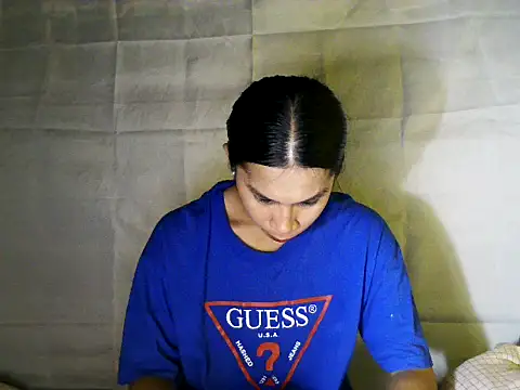 Snapshot of Asian_PrettyAle chatting on 1, 12, 2025 Asian PrettyAle online show from 1, 12, 2025