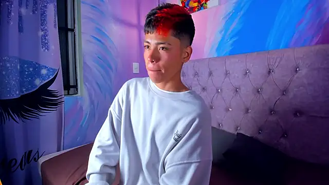 MaxiWildd online show from 11, 10, 2025