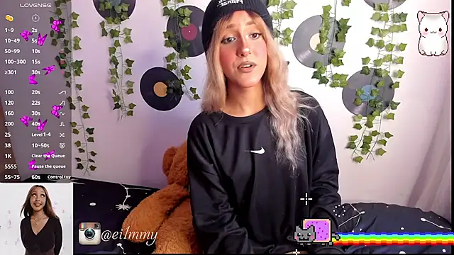 Amy Moonlight online show from 10, 9, 2025