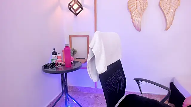 Snapshot of Hanny_belle chatting on 11, 9, 2025 Hanny belle online show from 11, 9, 2025