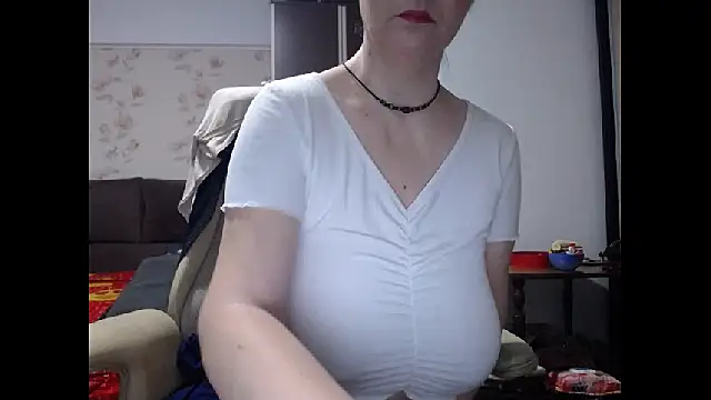 Snapshot of Mary_x chatting on 6, 3, 2026 Mary x online show from 6, 3, 2026