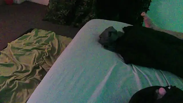 Wir2002Paar online show from 23, 11, 2025