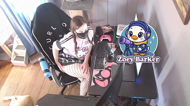 ZoeyBarker2007 online show from 20, 9, 2025