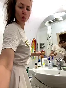 Lizza xxx online show from 21, 10, 2025