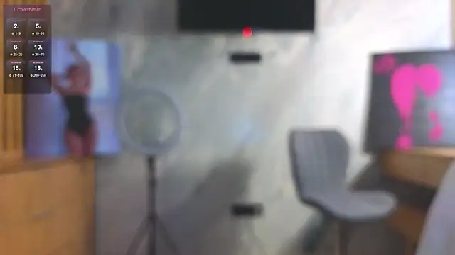 Snapshot of miss_bubbles_ chatting on 9, 10, 2025 miss bubbles online show from 9, 10, 2025