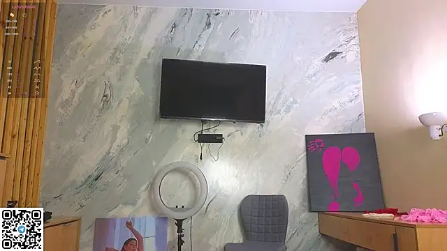 Snapshot of miss_bubbles_ chatting on 22, 11, 2025 miss bubbles online show from 22, 11, 2025