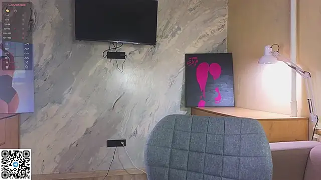 Snapshot of miss_bubbles_ chatting on 24, 11, 2025 miss bubbles online show from 24, 11, 2025