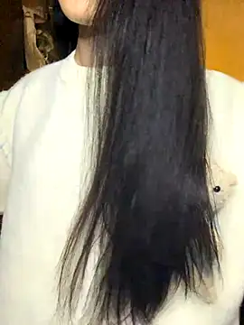 Snapshot of Nhinhi18 chatting on 3, 12, 2025 Nhinhi18 online show from 3, 12, 2025