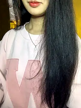 Snapshot of Nhinhi18 chatting on 6, 1, 2026 Nhinhi18 online show from 6, 1, 2026