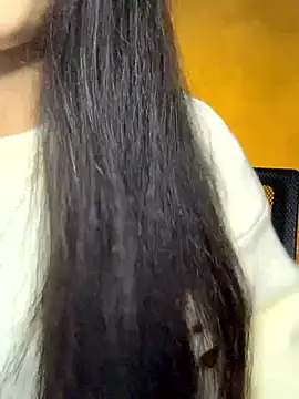 Snapshot of Nhinhi18 chatting on 8, 1, 2026 Nhinhi18 online show from 8, 1, 2026