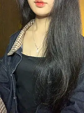 Snapshot of Nhinhi18 chatting on 18, 1, 2026 Nhinhi18 online show from 18, 1, 2026