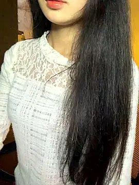 Snapshot of Nhinhi18 chatting on 5, 2, 2026 Nhinhi18 online show from 5, 2, 2026