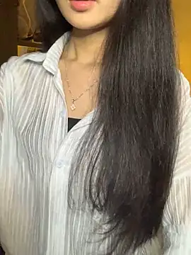 Snapshot of Nhinhi18 chatting on 28, 2, 2026 Nhinhi18 online show from 28, 2, 2026