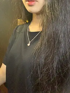 Snapshot of Nhinhi18 chatting on 28, 3, 2026 Nhinhi18 online show from 28, 3, 2026