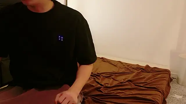 C-4bomb online show from 10, 2, 2026