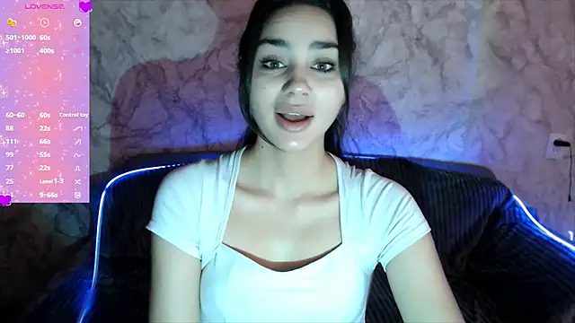 Snapshot of ChocolateKity chatting on 27, 10, 2025 ChocolateKity online show from 27, 10, 2025