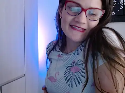 Snapshot of Camila-ventura chatting on 19, 10, 2025 Camila-ventura online show from 19, 10, 2025