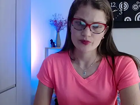 Snapshot of Camila-ventura chatting on 21, 10, 2025 Camila-ventura online show from 21, 10, 2025