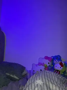 Snapshot of Maddy_w chatting on 31, 10, 2025 Maddy w online show from 31, 10, 2025