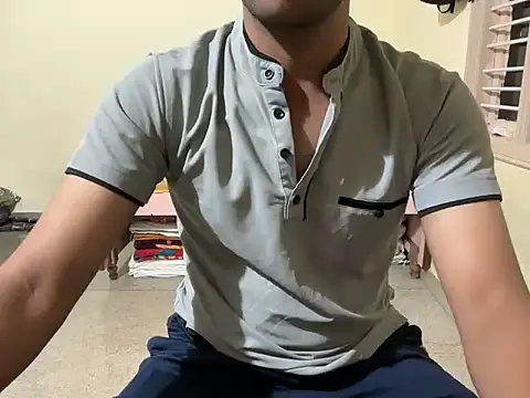 Snapshot of project085 chatting on 25, 10, 2025 project085 online show from 25, 10, 2025