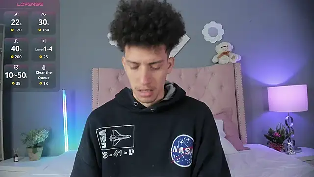 Joe And Emma online show from 13, 11, 2025