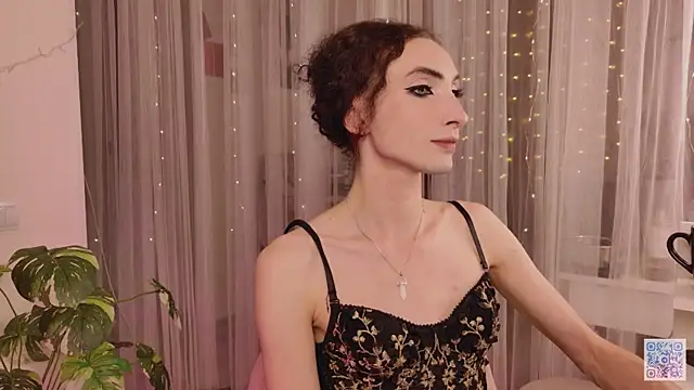 Queen of tease online show from 13, 10, 2025