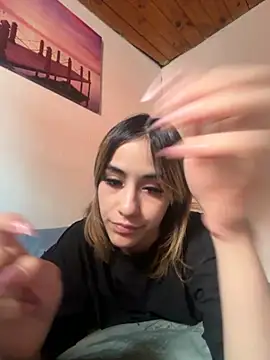 Snapshot of Babylovetiernax chatting on 11, 11, 2025 Babylovetiernax online show from 11, 11, 2025