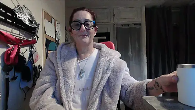 Mistress-Ivy51 online show from 6, 11, 2025