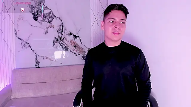 Asta Black online show from 25, 10, 2025