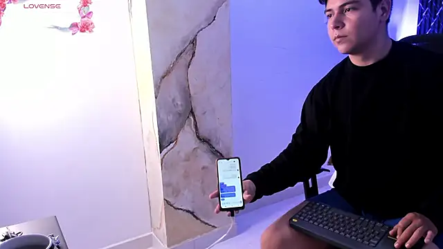 Asta Black online show from 23, 11, 2025