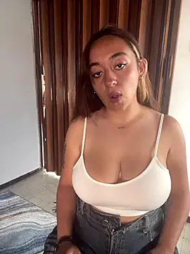 LuPink  online show from 7, 10, 2025