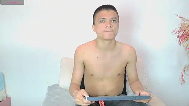 aly n sebas online show from 21, 3, 2026