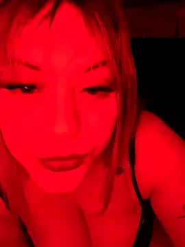 Dulceluz 420 online show from 8, 10, 2025