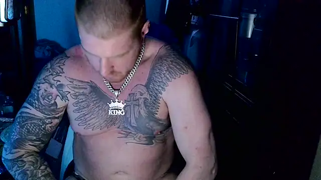 Snapshot of CloudyKingG chatting on 11, 4, 2026 CloudyKingG online show from 11, 4, 2026