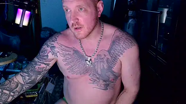 Snapshot of CloudyKingG chatting on 12, 4, 2026 CloudyKingG online show from 12, 4, 2026