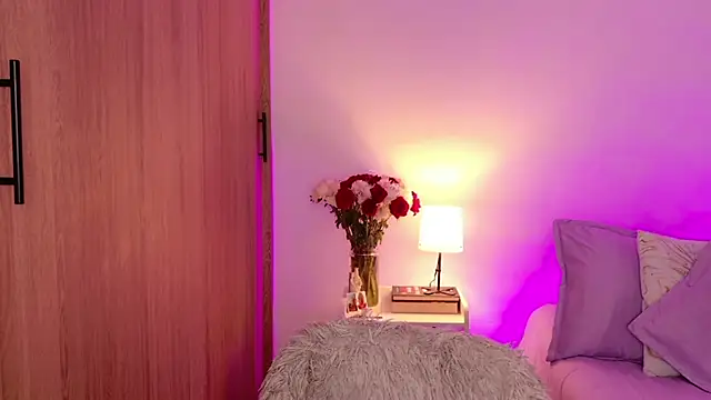 Snapshot of DulceDuarte chatting on 12, 1, 2026 DulceDuarte online show from 12, 1, 2026