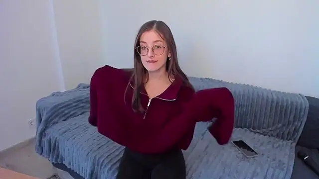 Snapshot of sofielovely_ chatting on 19, 11, 2025 sofielovely online show from 19, 11, 2025