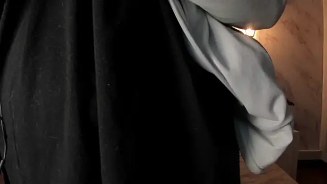 Snapshot of Paula_And chatting on 10, 2, 2026 Paula And online show from 10, 2, 2026