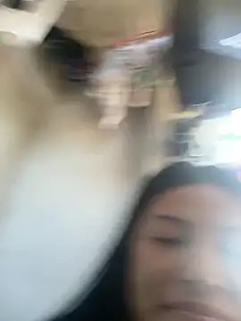 Snapshot of Uniquebeauty32 chatting on 21, 3, 2026 Uniquebeauty32 online show from 21, 3, 2026