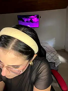 Alina0 online show from 2, 10, 2025