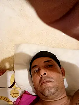 Snapshot of 125Delfin90 chatting on 13, 10, 2025 125Delfin90 online show from 13, 10, 2025